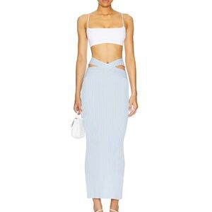 Superdown Wrenlee Maxi Skirt in Sky Blue
sz small